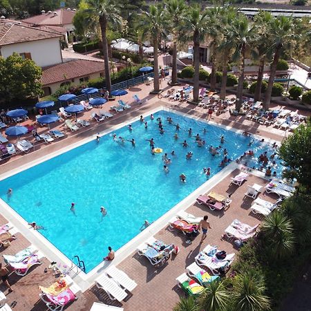 Villaggio Turistico La Mantinera - Appartamenti De Luxe Praia a Mare Zewnętrze zdjęcie