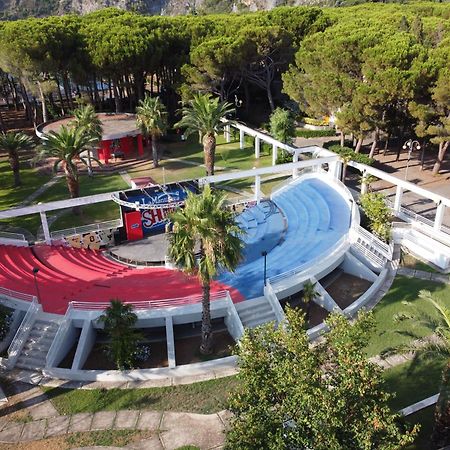 Villaggio Turistico La Mantinera - Appartamenti De Luxe Praia a Mare Zewnętrze zdjęcie