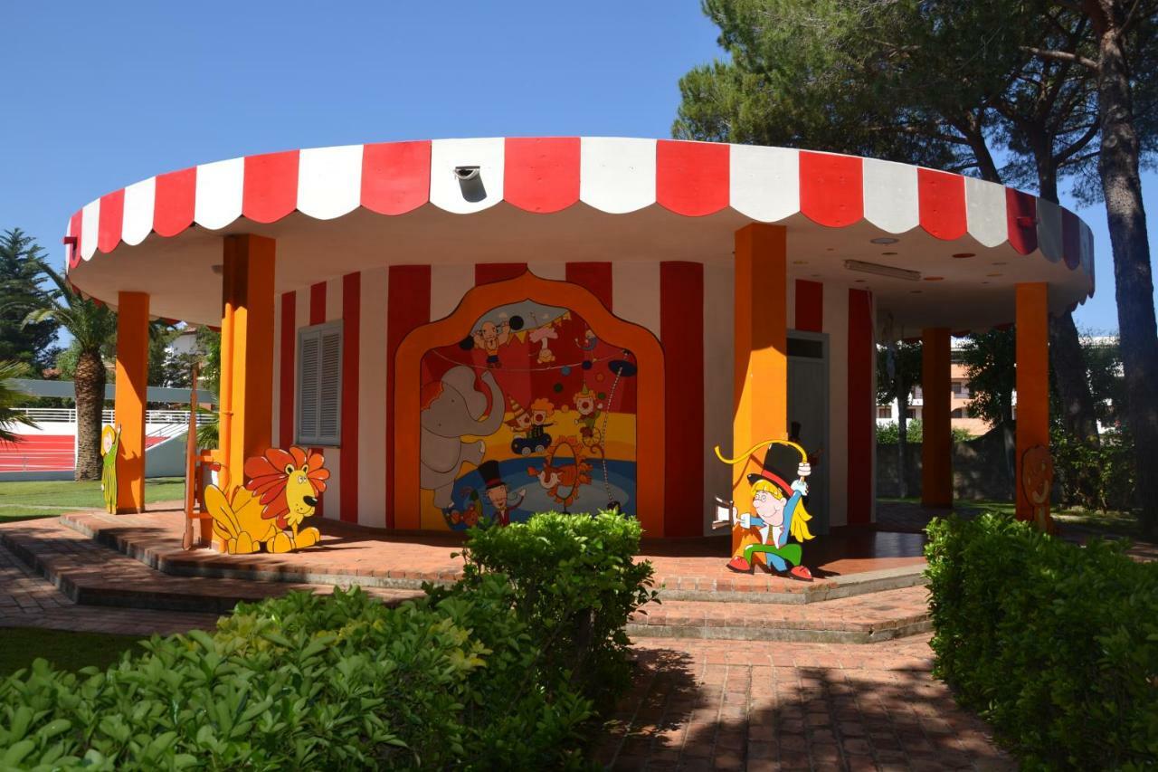 Villaggio Turistico La Mantinera - Appartamenti De Luxe Praia a Mare Zewnętrze zdjęcie