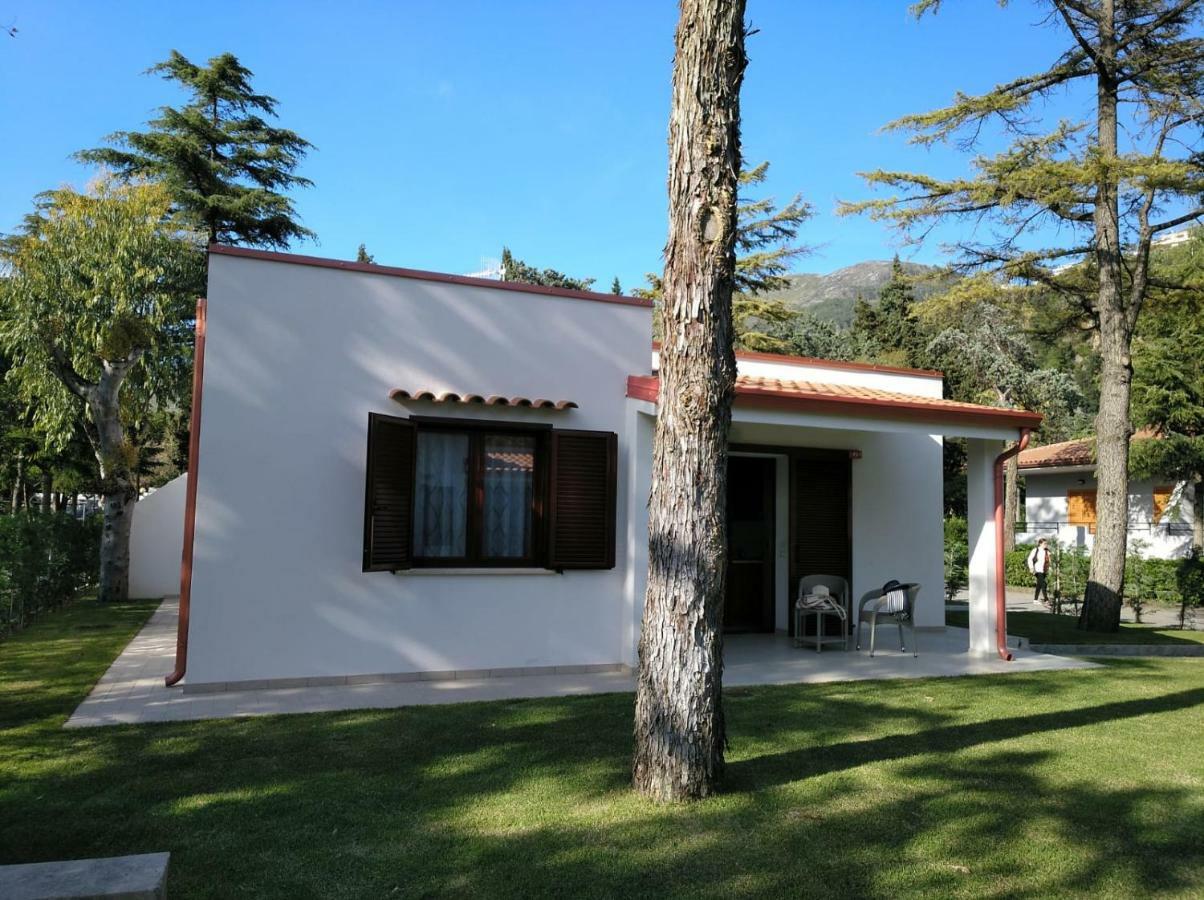Villaggio Turistico La Mantinera - Appartamenti De Luxe Praia a Mare Zewnętrze zdjęcie
