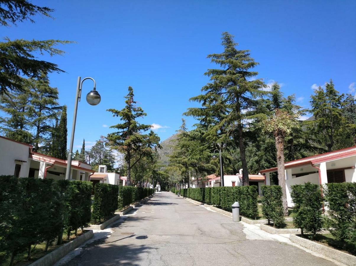 Villaggio Turistico La Mantinera - Appartamenti De Luxe Praia a Mare Zewnętrze zdjęcie